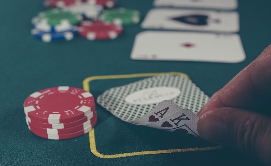 Elevate Your Poker Game with the Straddle: How to Use it to Your Advantage